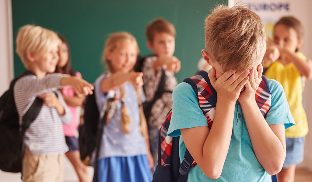 Speaker and intercom to prevent bullying in school