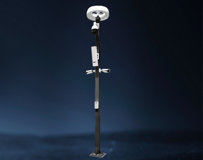 Smart light pole speaker and intercom